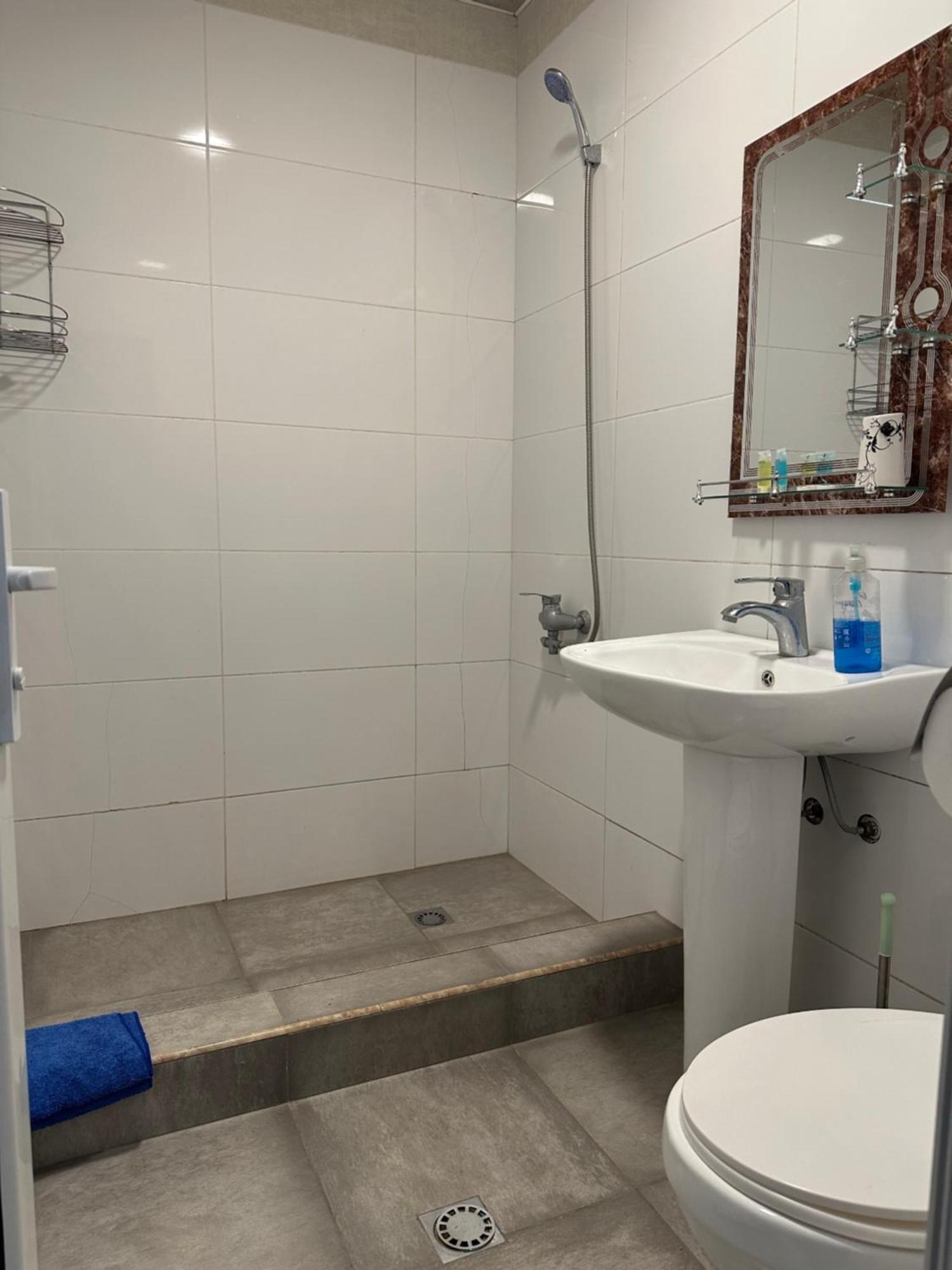 Hotel-Gvala วาร์ดเซีย ภายนอก รูปภาพ